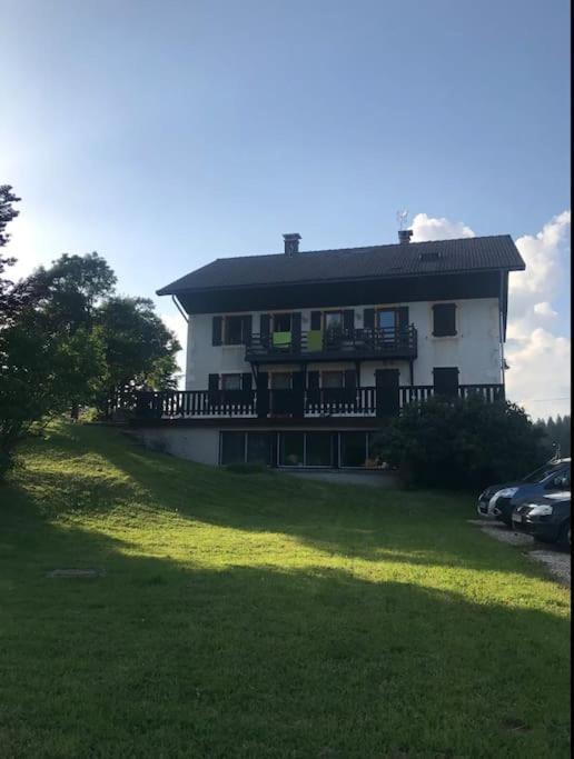 Chaleureux Au Depart Des Sentiers Et Pistes De Apartamento Lajoux